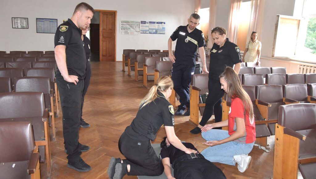 DSC06085033 навчання поліція коростень2