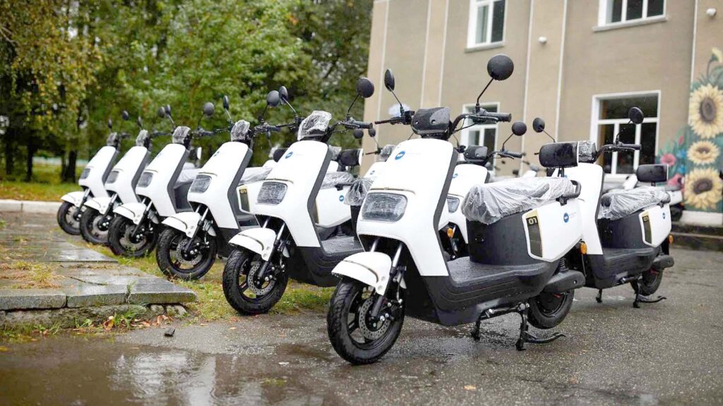 скутери єсін коростень