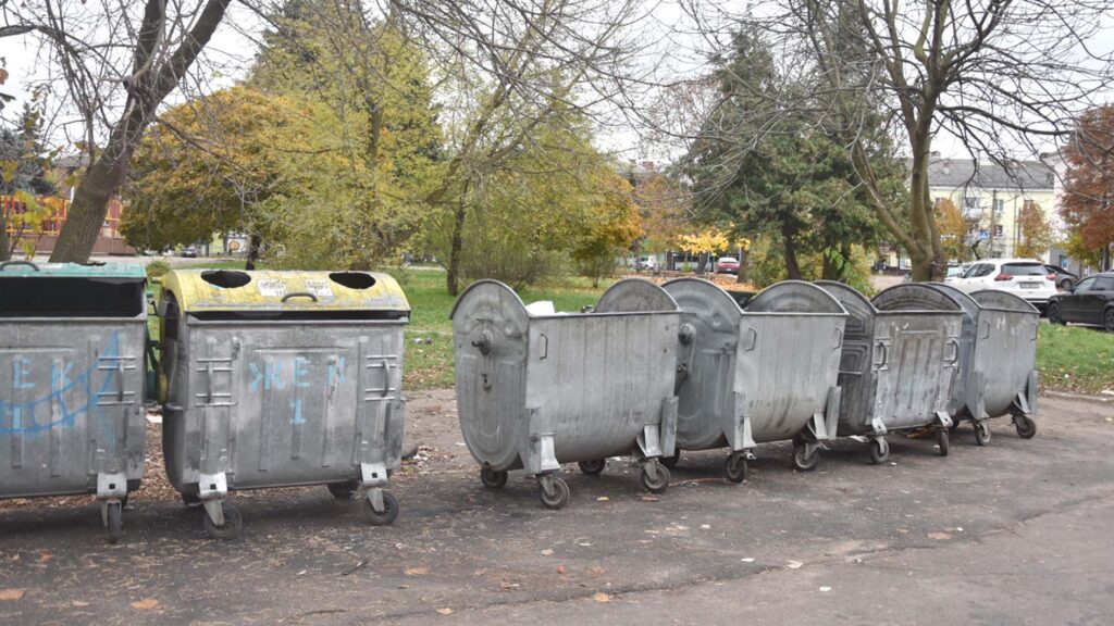 сміттєві контейнери коростень