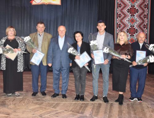 Освітян Коростенщини привітали із професійним святом