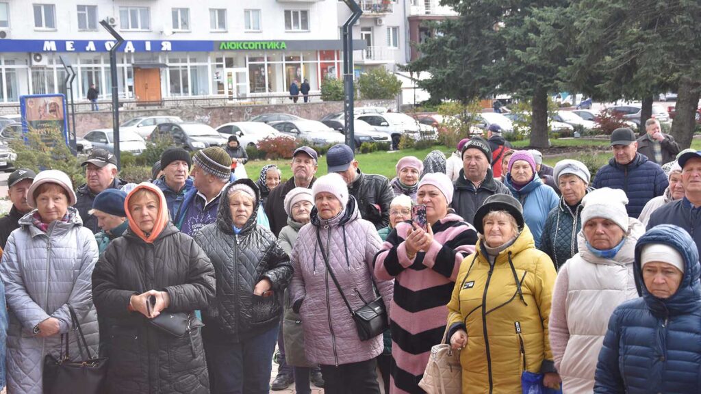 DSC22102518 мітинг чорн жовтень коростень