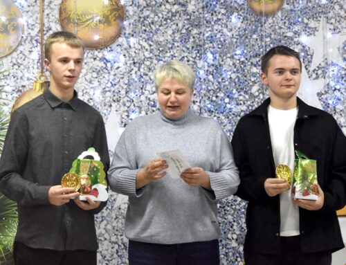 Премія імені Андрія Дем’янчука: у ЦДЮТ відзначили юних волонтерів