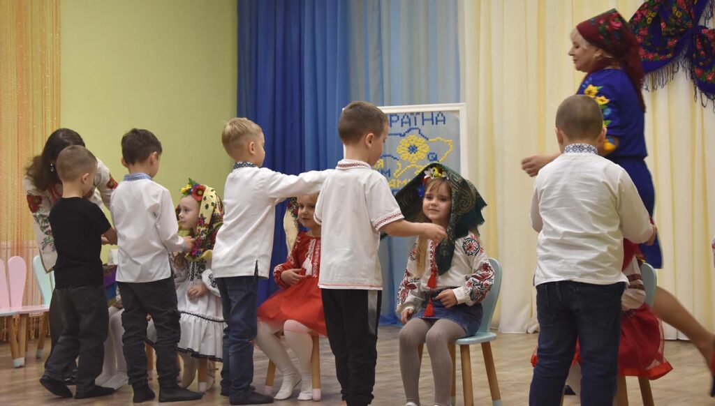 свято хустки1 коростень