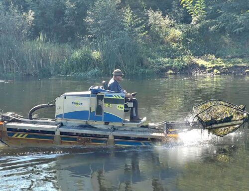 Машина-амфібія: про підготовку комбайну до нового сезону
