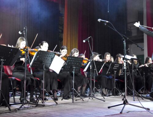 Концерт естрадного оркестру напередодні Міжнародного дня театру