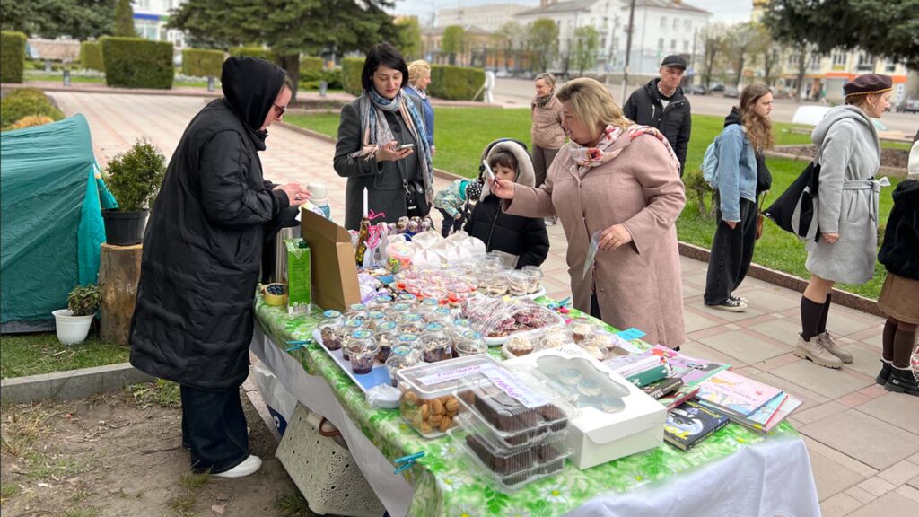 пластуни коростень