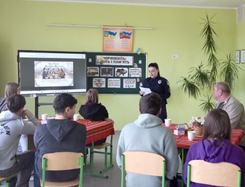 Ліквідатор аварії на ЧАЕС зустрівся з учнями КМЛ №13