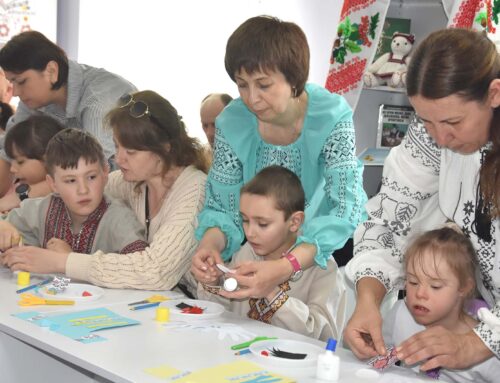 У Коростенському ІРЦ пройшов майстер-клас до Дня вишиванки