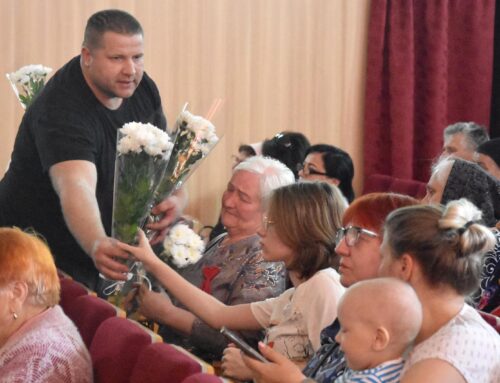 Привітали мам загиблих Героїв з прийдешнім Днем матері