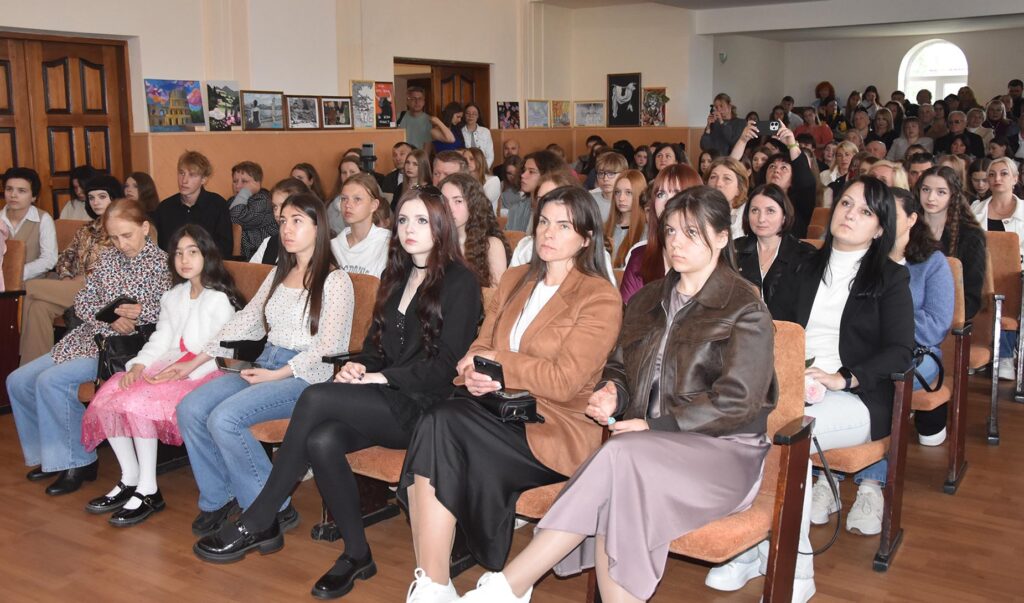 DSC0017 випуск школа мистецтв3 коростень