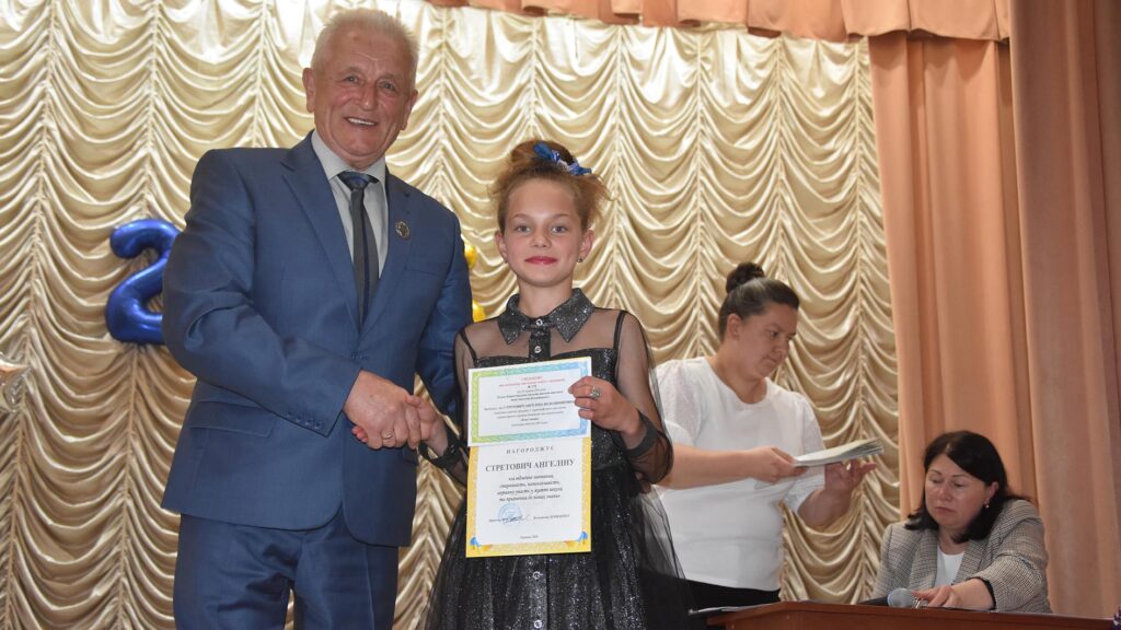 DSC0074 випуск школа мистецтв коростень