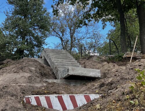 У парку «Древлянський» відновлюють підхід до пам’ятника князю Малу